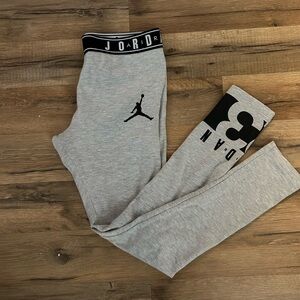 Jordan Kids Grey Leggings L